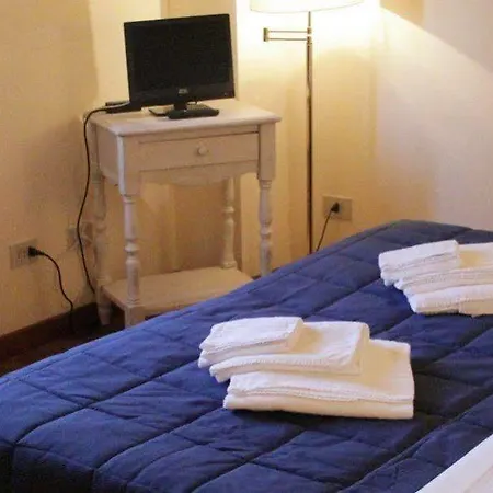 Posta Hotell Cecina (Livorno)
