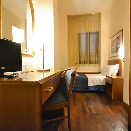 Hotel Posta Cecina (Livorno)