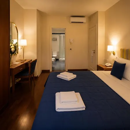 Posta 3* Cecina (Livorno)
