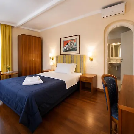 Hotel Posta Cecina (Livorno)