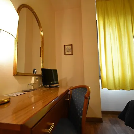 Posta Cecina (Livorno)